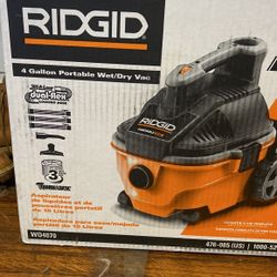 Ridgid 4 Gallon Portable Wet / Dry Bad