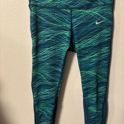 Womens Nike Leggings