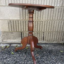 Vintage Wood Table - Perfect for a Furniture Flipper