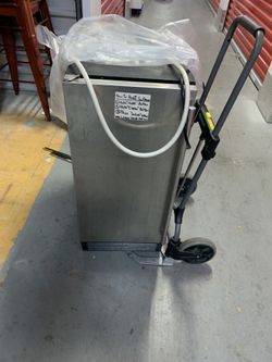 Maxx ice - Ice Maker Machine (model MIM50)