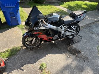 1999 Honda CBR900RR