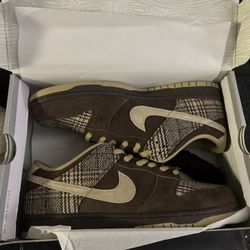 Nike Dunks 