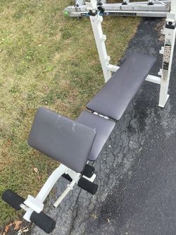 Weight bench