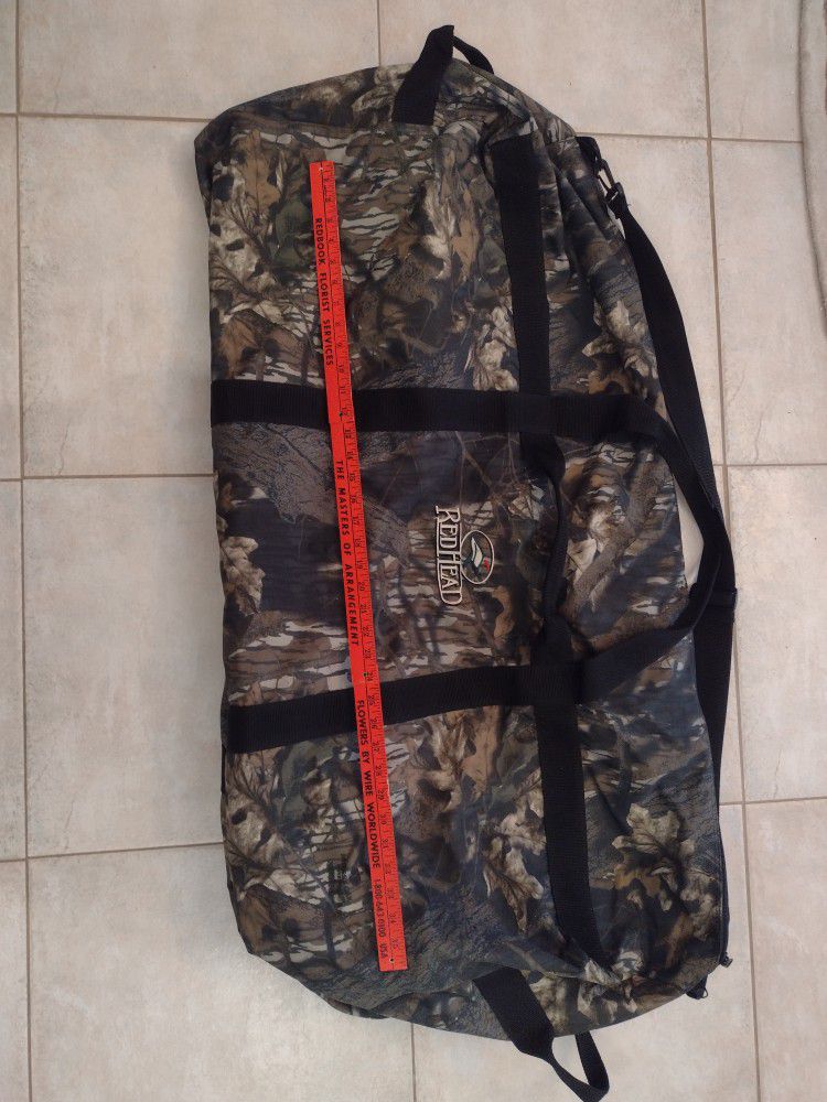 XL Bass Outdoor Pro Redhead outfitter duffle bag