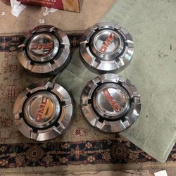 GMC hubcaps