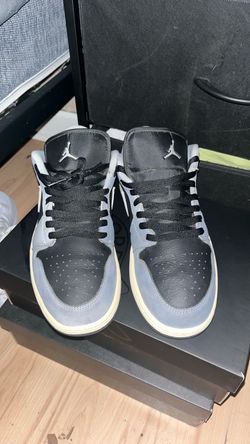 Air Jordan 1 Low SE Light Smoke Grey 10.5 Men