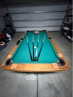 Pool table