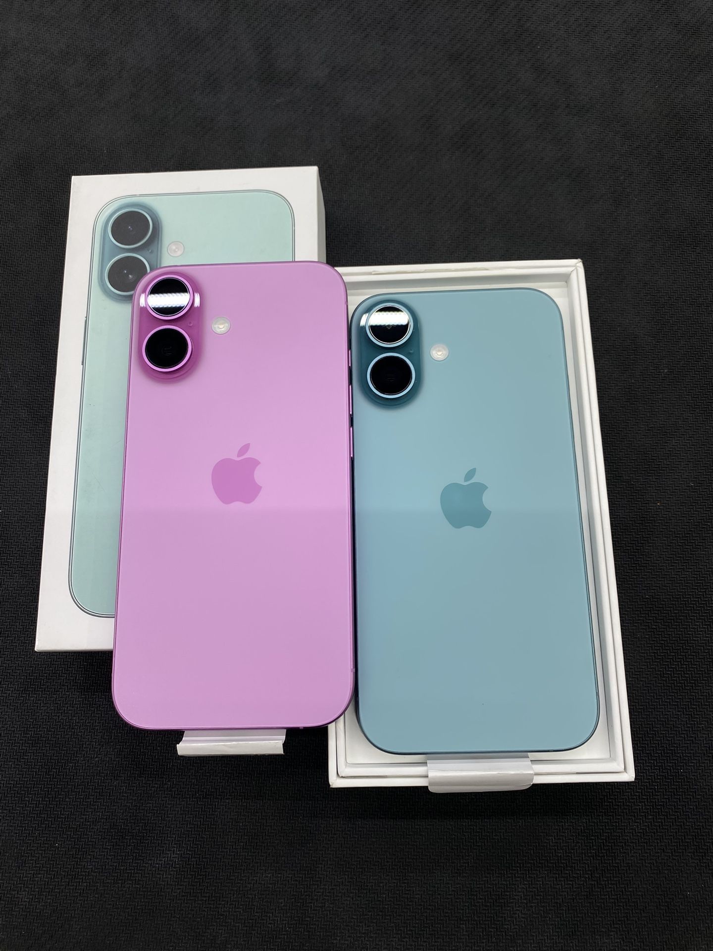 iPhone 16 Plus Factory Unlock