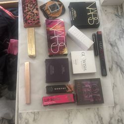 Makeup HUGE SALE