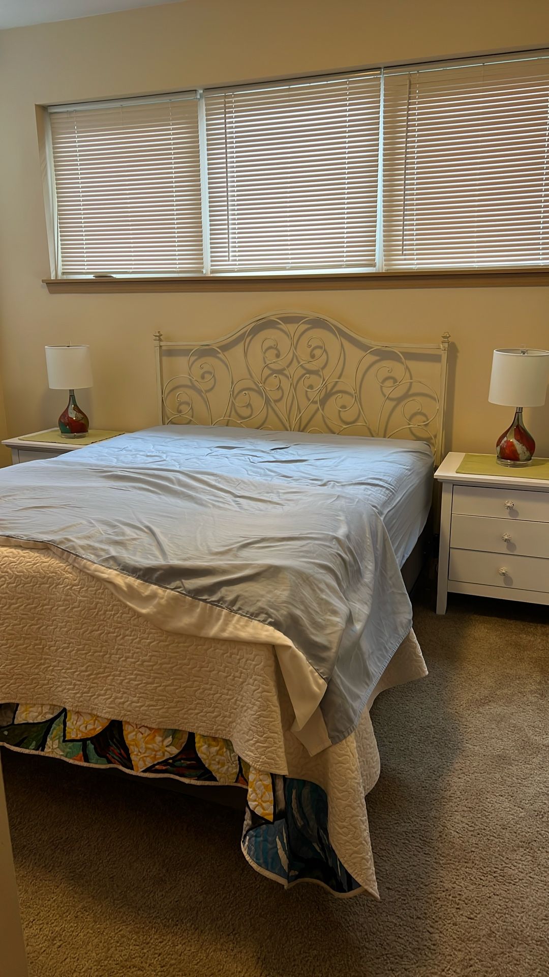 Queen Bedroom Set