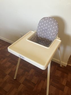 Like New High Chair
