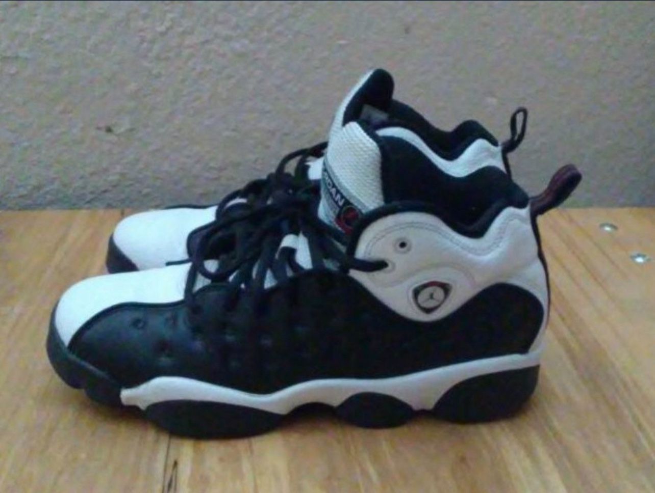 Jordan’s (Size 7Y)