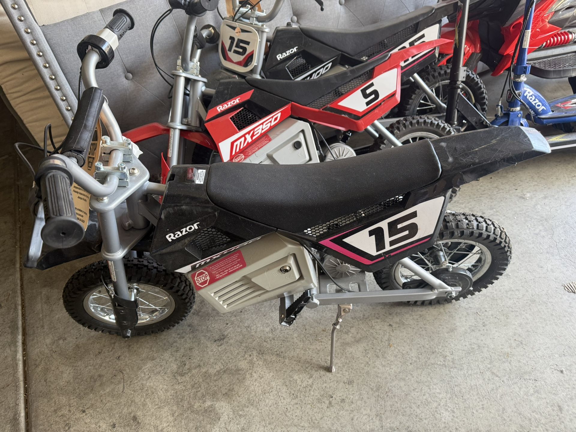 🏍️ Razor MX400 Electric Dirt Bike – Brand New / Like New!