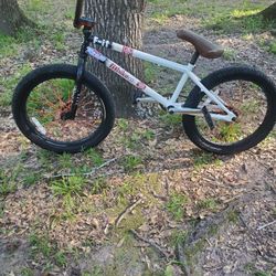 Fit Bike Co BMX Co