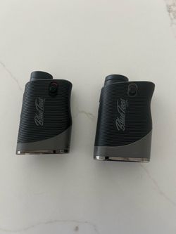 2 blue tees range finders