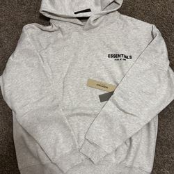 Essential Hoodie 