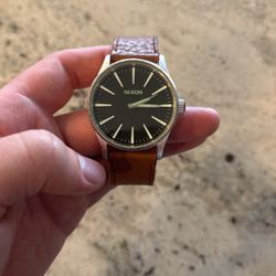 Nixon Sentry Leather