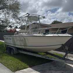 2001 SeaPro 21’ with trailer