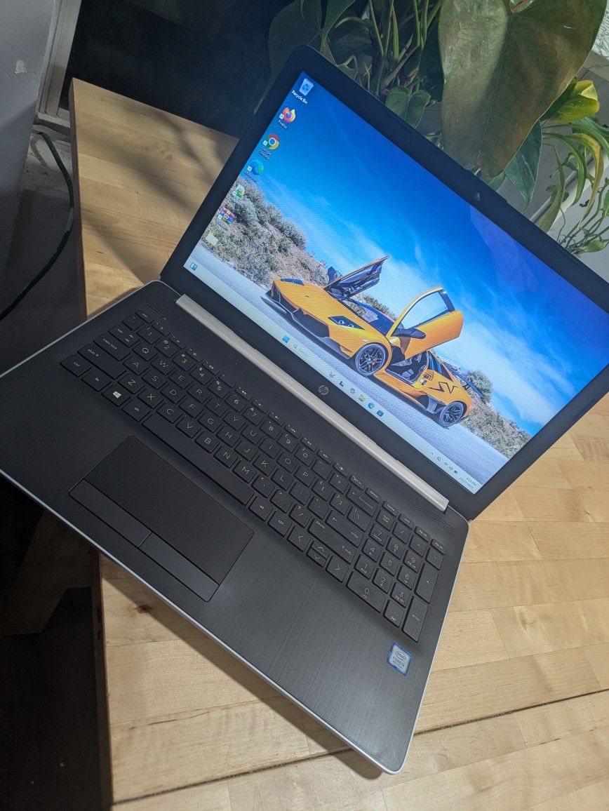 HP LAPTOP TOUCHSCREEN COMPUTER LAPTOP FAST 8GB RAM 128GB SSD WINDOWS 11 OFFICE SUITE