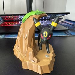 Mini Umbreon Figure *No box*