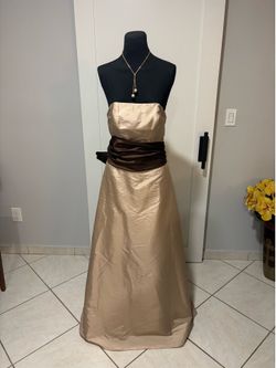 Cocktail / party dress