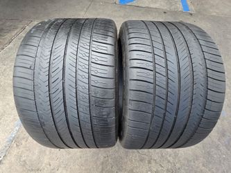2 USED TIRES MICHELIN 305/35/20