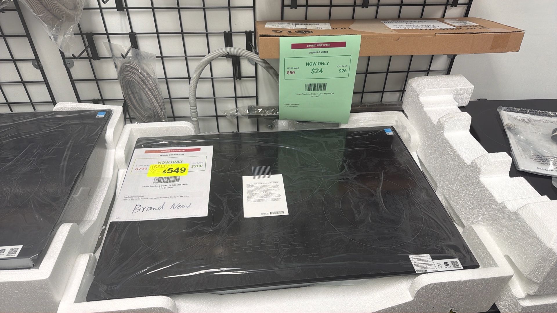 Coocktop 30” In New 1 Year Warranty