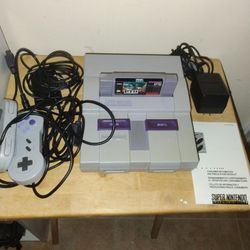 Super Nintendo SNES Console Controllers And Game Gaming System 