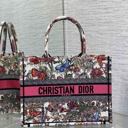 Classic classic design women's handbag