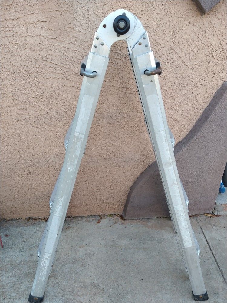 18ft Ladder / Escalera