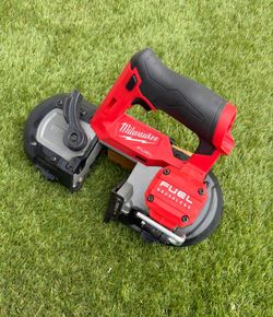 Milwaukee M12 FUEL 12V Lithium-Ion Cordless Compact Band Saw (Tool-Only)