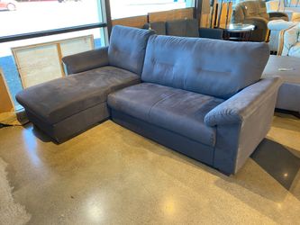 Knisling Two Piece Sofa with Chaise (Missing Attachment)