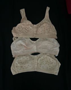 Vintage style clip bras