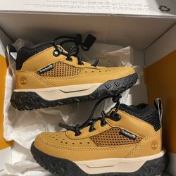 GREENSTRIDE MOTION 6 SUPER OX WHEAT size 9 toddlers