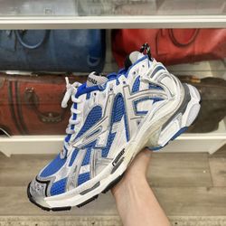 Balenciaga Runner Sneaker 