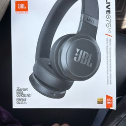 JBL live Headphones 