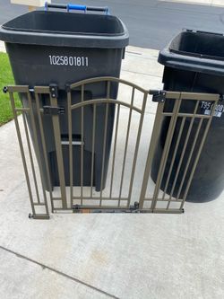 Dog  walk thru gate