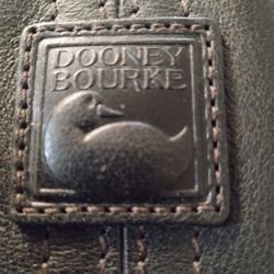 Dooney And Bourke Black Leather Handbag 