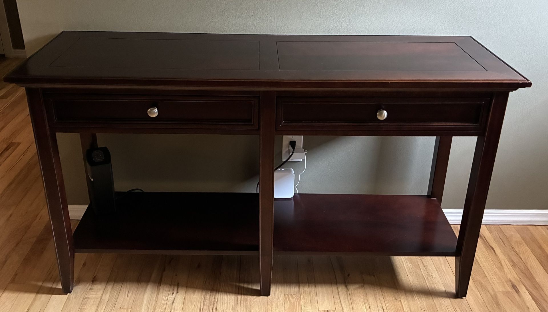 4 Piece Living Room Table Set. All Wood. 