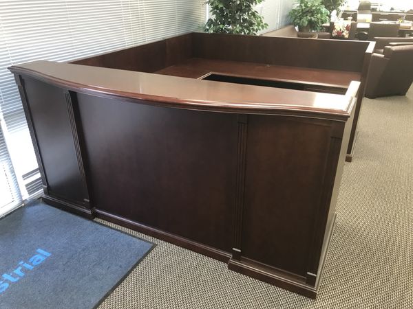 7 X 8 Veneer Executive U Shape Reception Desk W Transaction 7 X 8 Veneer Executive U Shape Reception Desk W Transaction Counter 1 Left Handed Return Right 500 00 Each Delivery In