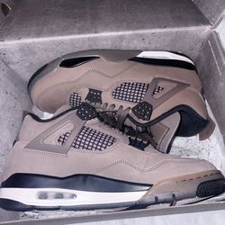 Cave Stone Jordan 4