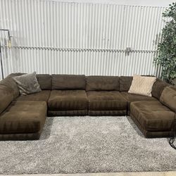 Modular Sectional Sofa Couch - 6pcs - Brown Fabric - Cleaned - Comfy - Delivery Available 