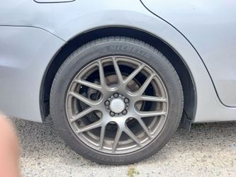 Wheels/tires