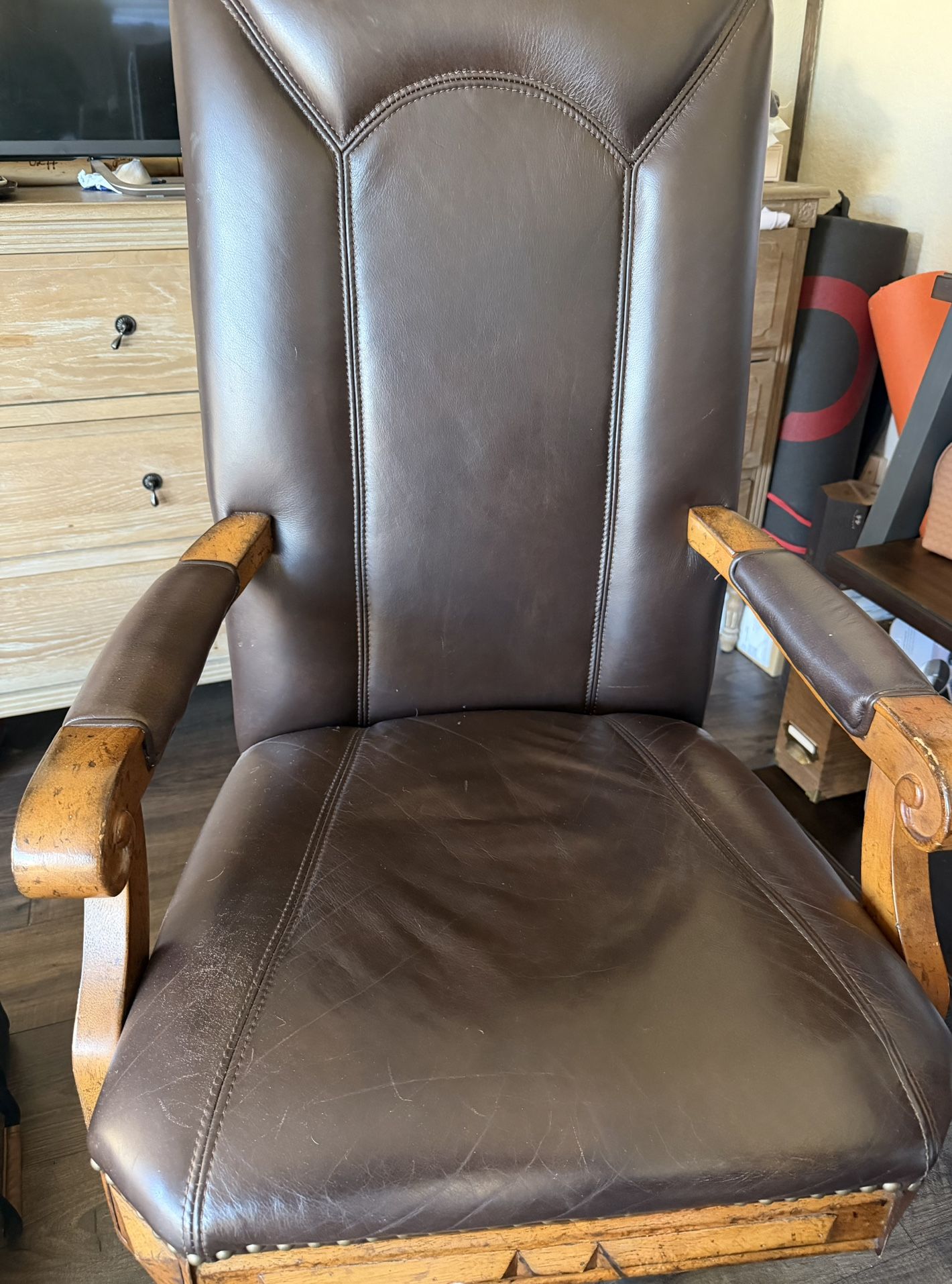 $100 - office leather chair