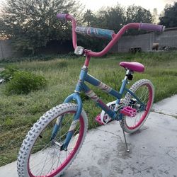 Girls Huffy Bike(20’)
