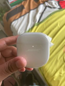 Bose Quietcomfort Earbuds II Noise Cancelling Bluetooth Ear Buds White