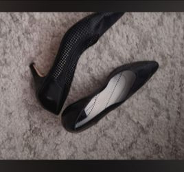 Womens UV Brand high heels