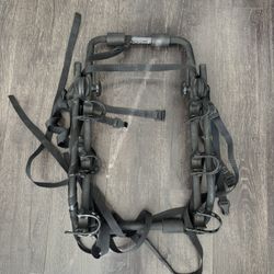 HOLLYWOOD RACKS EXPRESS 3. 3-BIKE. MOD. E3. BIKE RACK  Take your bikes wherever you roam with Hollywood's Express 3! This trunk rack carries three bik