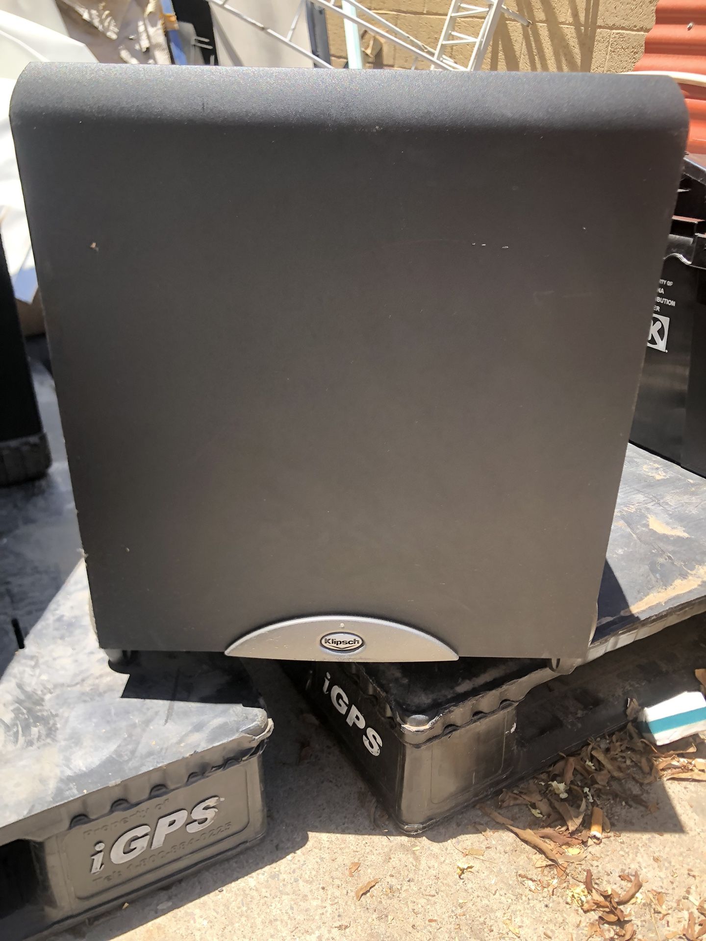 Klipsch 12” Sub And Sound Bar