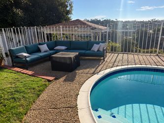 Outdoor Sectional Sofa Set